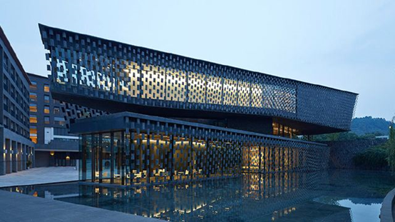 如何打造一個(gè)經(jīng)典的美術(shù)館網(wǎng)站？